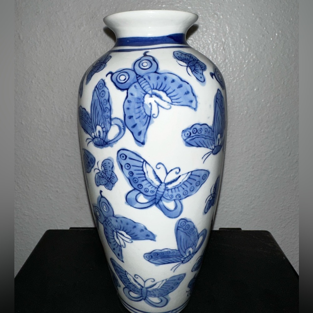 Blue and White Butterfly Vase chinoiserie